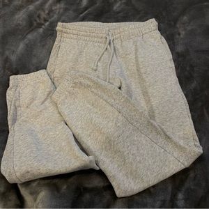 ARITZIA sweatpants